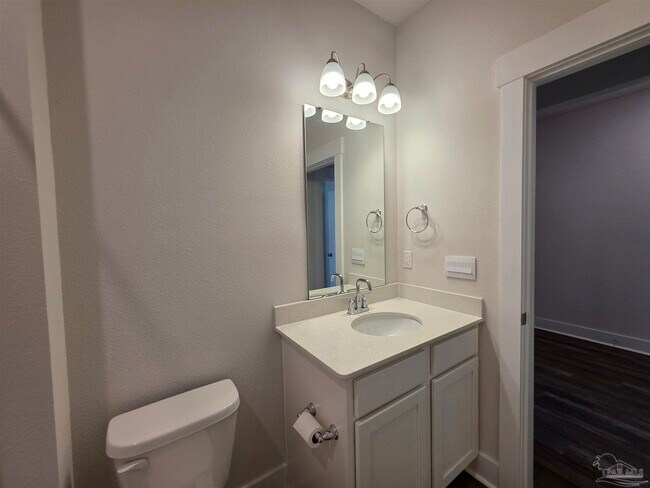 Building Photo - 5839 Sargassum Ln