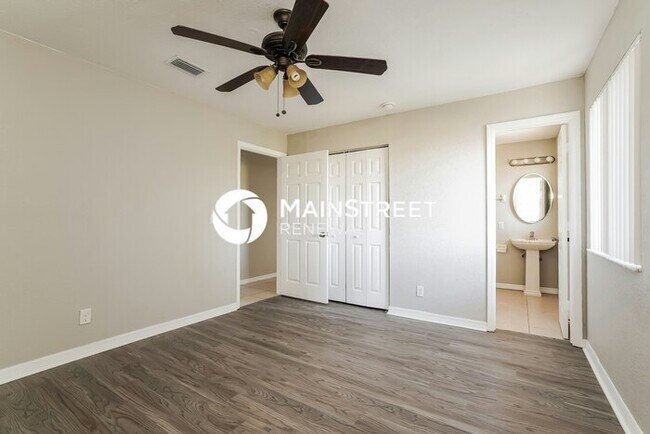 Building Photo - 4 Bedroom Pet-Friendly Home in Lehigh Acres, FL with Main Street Renewal