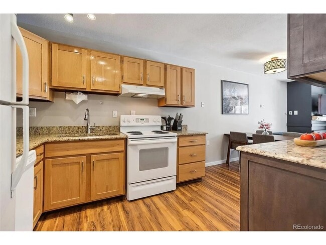 Building Photo - 22974 US-6
