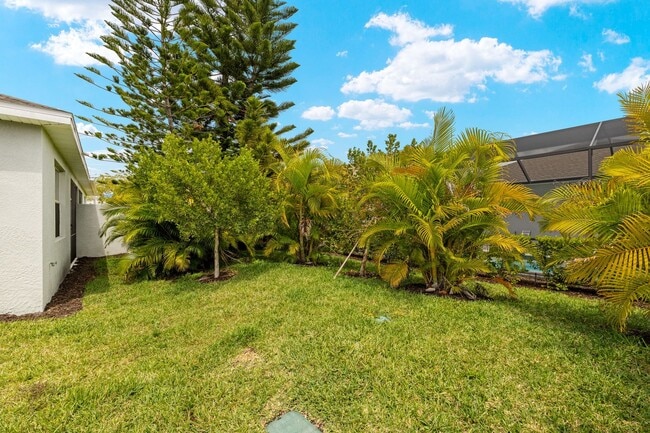 Building Photo - 9077 Leatherwood Loop