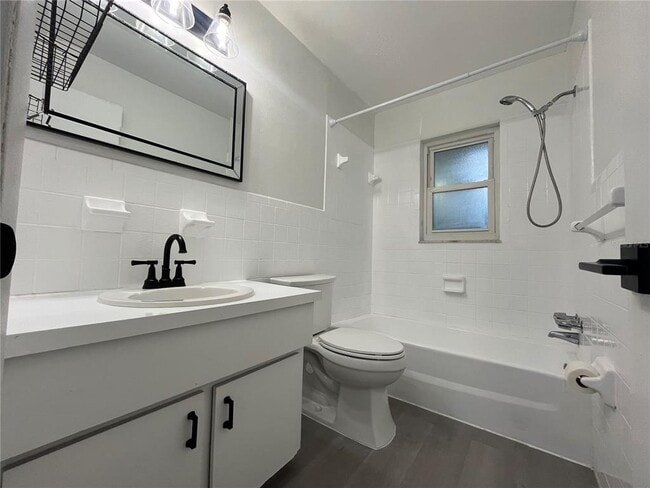 Building Photo - 4814 20th St