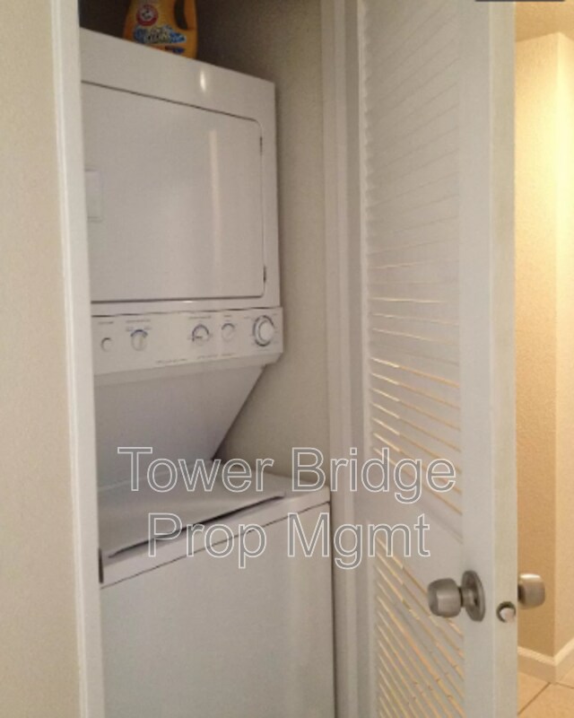 Building Photo - 11150 Trinity River Dr