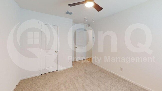 Building Photo - 2987 Hearts Trl