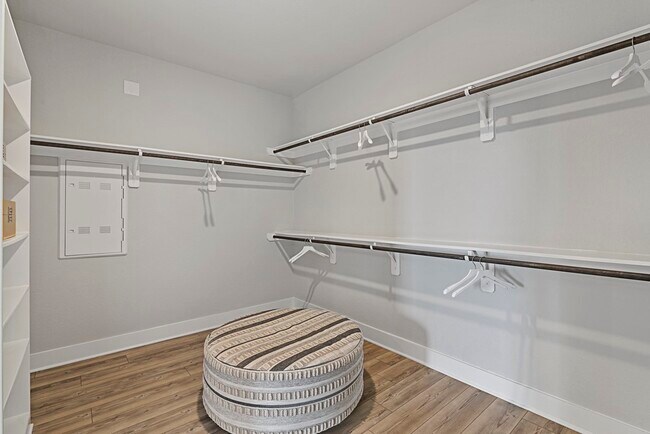 Building Photo - 21106 Bella Coral Dr