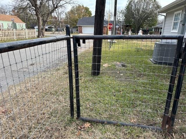 Building Photo - 414 W Jefferson St