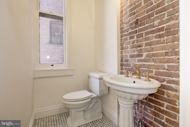 Building Photo - 1224 N Calvert St