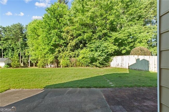 Building Photo - 1090 Norwalk Trce