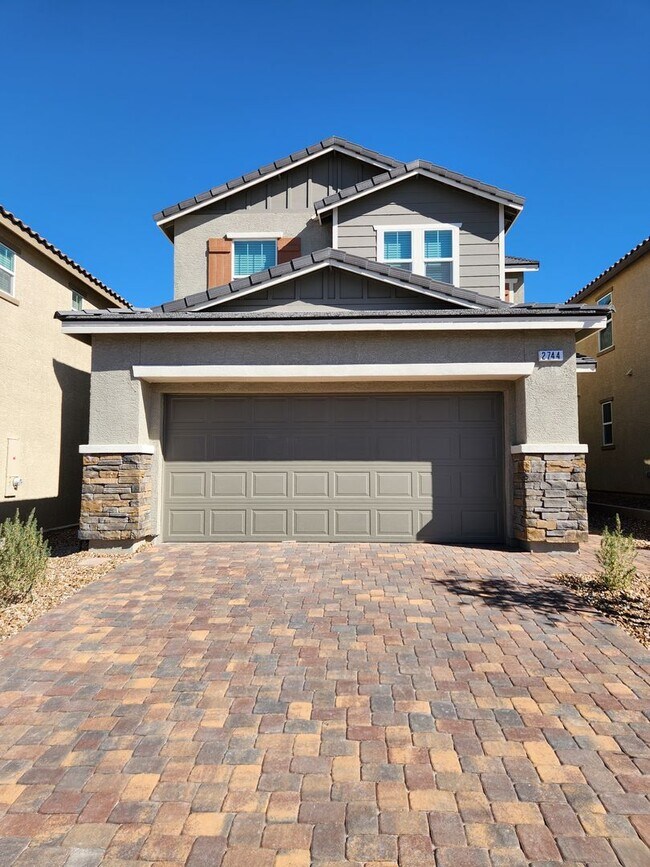 Building Photo - Modern Family Living on Tricase Street - 3 bedroom Newly Built Home