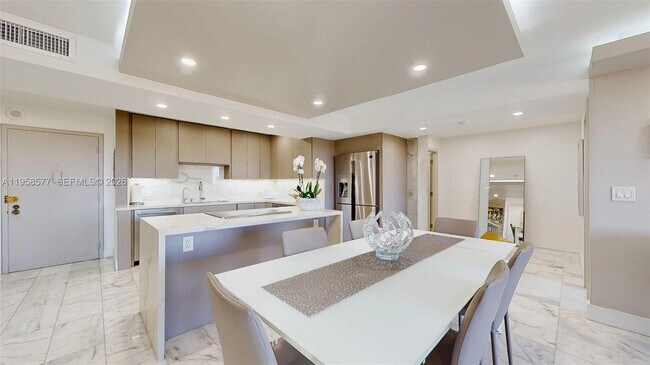 Building Photo - 600 Three Islands Boulevard