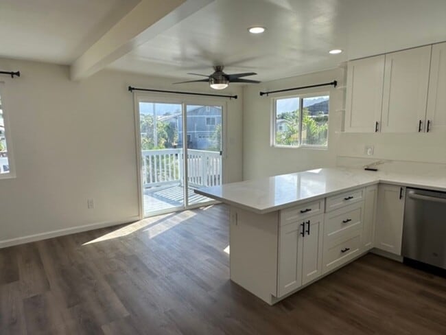 Building Photo - Spacious 4 Bedroom, 2 Bath, 2 Car Garage, 2 story Single-family home w/yard