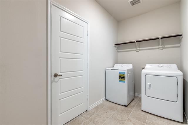 Building Photo - 1316 Rusted Rail Dr