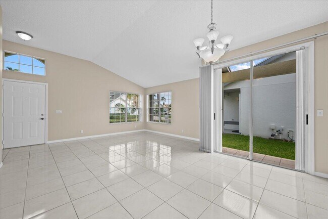 Building Photo - 149 Hammocks Dr