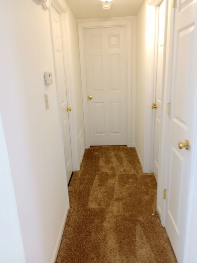 Building Photo - 3500-3502-3502 Delmar Ct