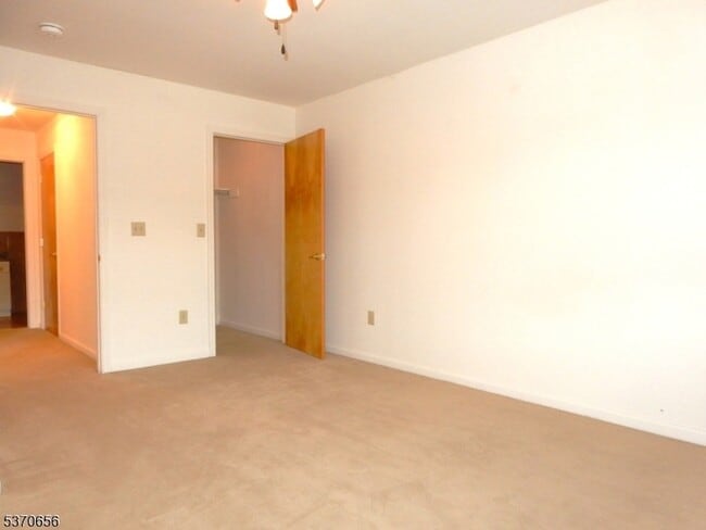 Building Photo - 59 Jane Dr