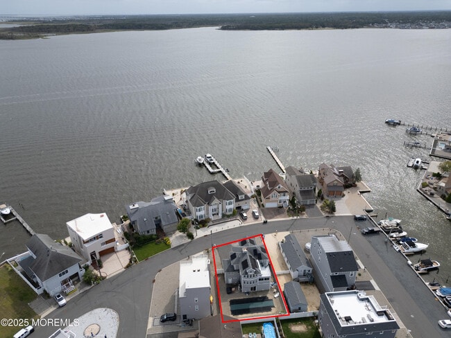 Building Photo - 42 Bay Breeze Dr