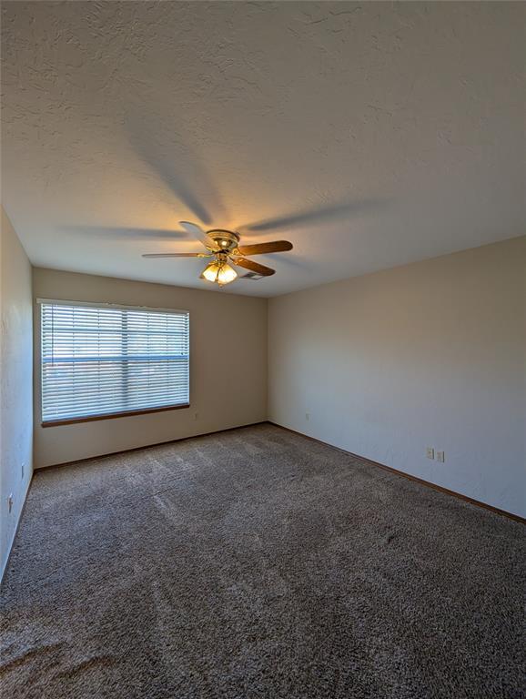 Building Photo - 3201 Lois Arlene Cir