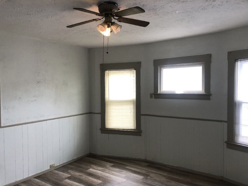Building Photo - 2173 W 101st St