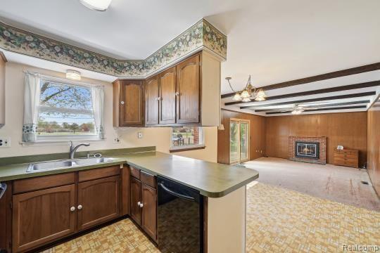 Building Photo - 33843 Richard O Dr