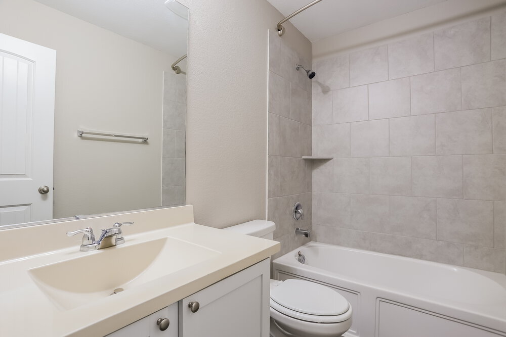 Building Photo - 14425 Jaycee Ln