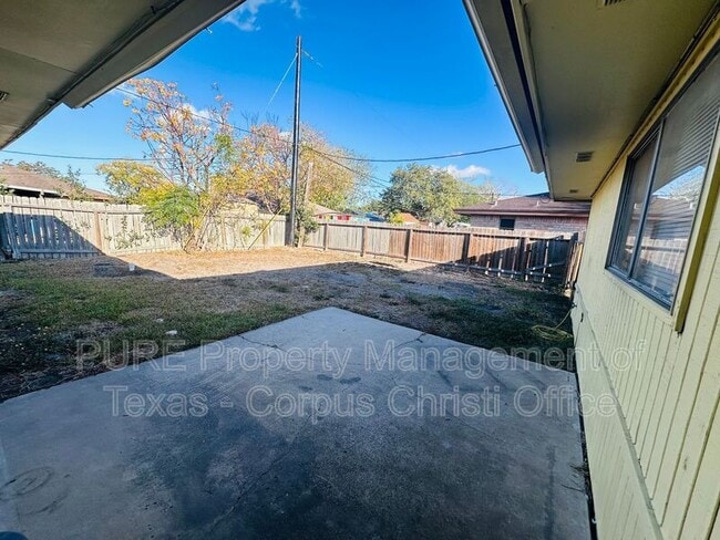 Primary Photo - 11942 Mesa Dr