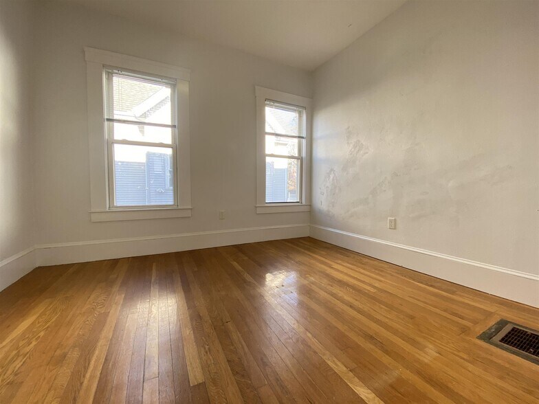 Building Photo - 21 Mount Vernon Park