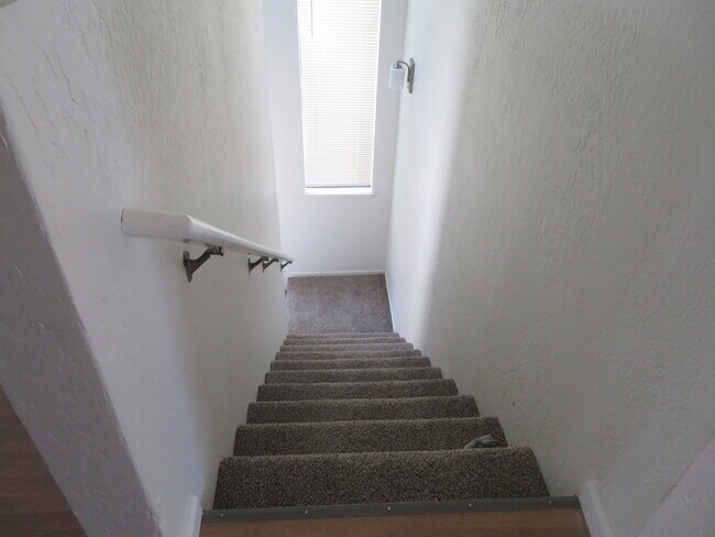 Building Photo - 3407 Mission Dr