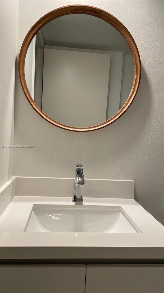 Building Photo - 9977 NW 6th Ct