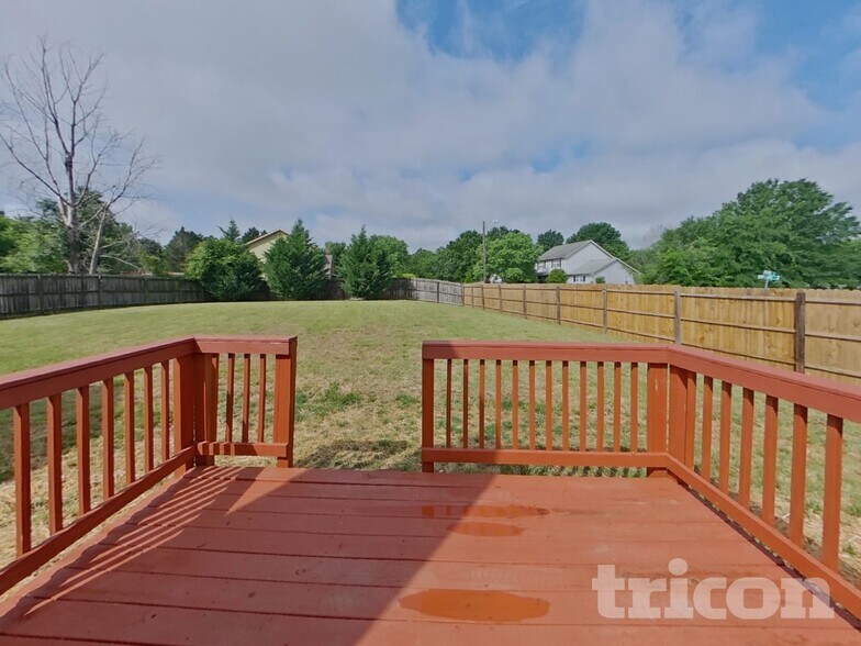 Building Photo - 11106 Pinetta Ln
