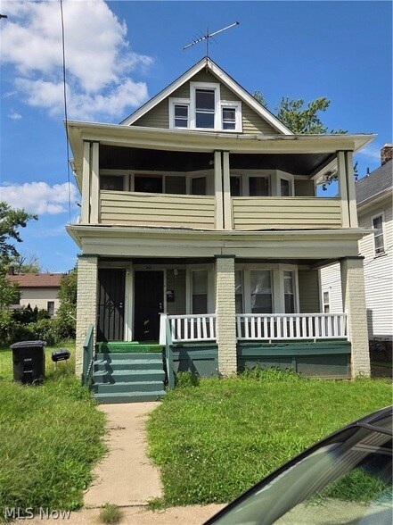 Building Photo - 380 E 149th St