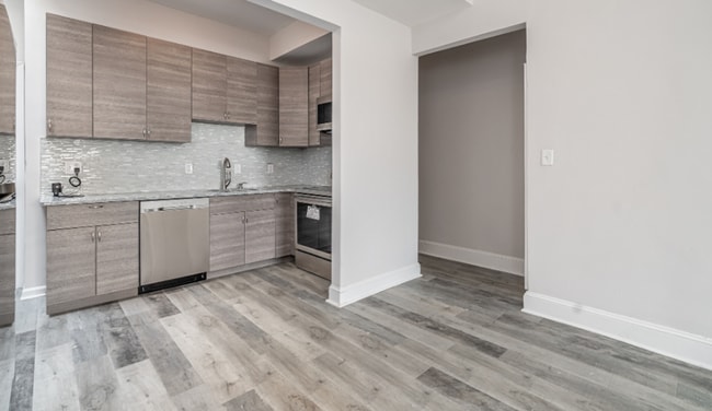 Building Photo - 4249 Leidy Ave