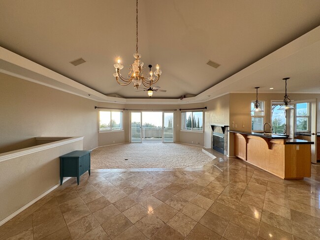 Building Photo - 24 Paliuli Way