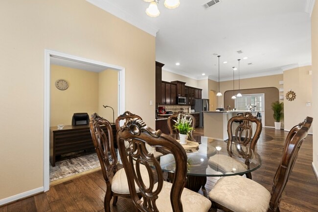 Building Photo - 13306 Misting Falls Ln