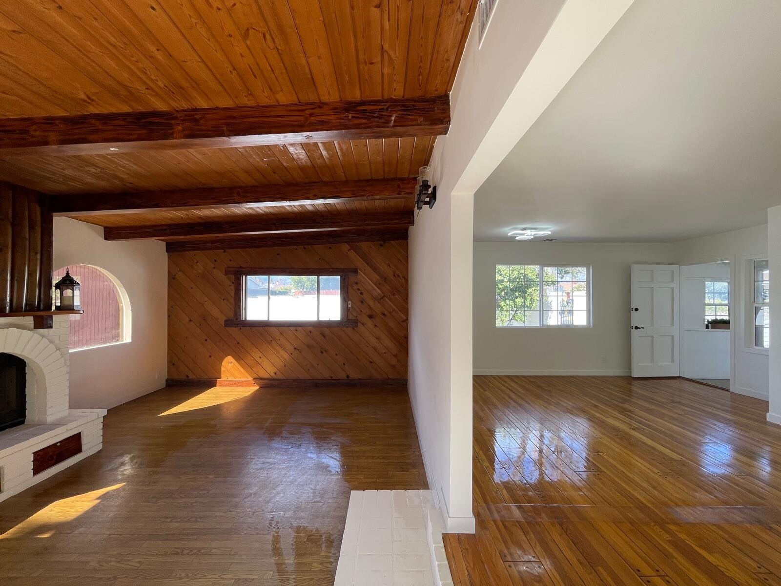 Building Photo - 7359 Amestoy Ave