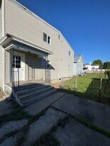Building Photo - 410 New York Ave