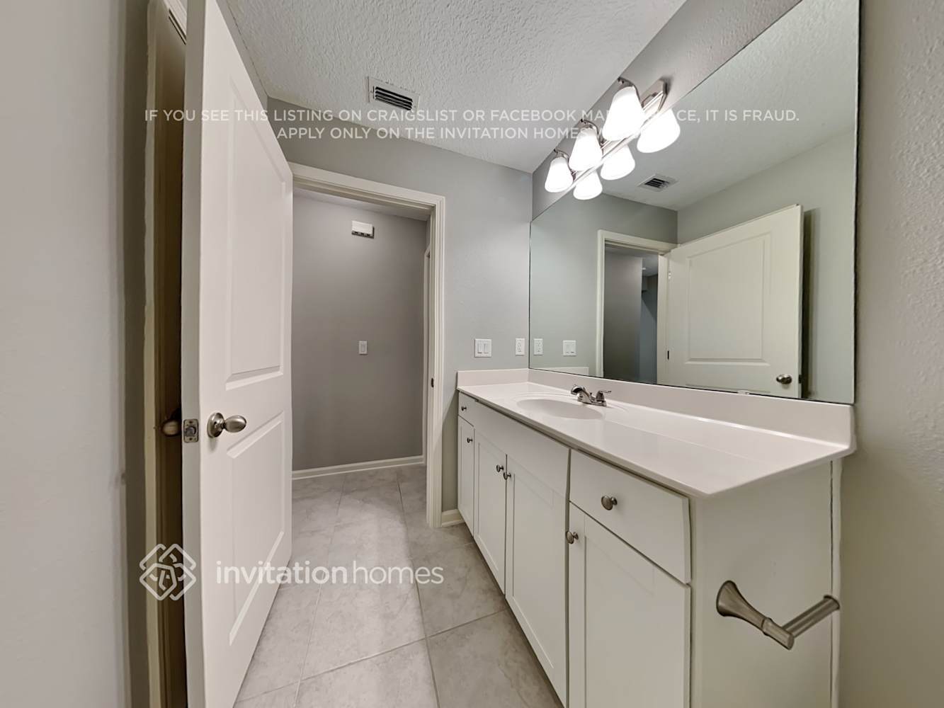 Building Photo - 565 Meadow Ridge Dr