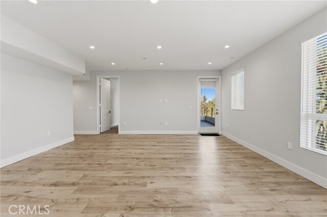 Building Photo - 10718 Acama St