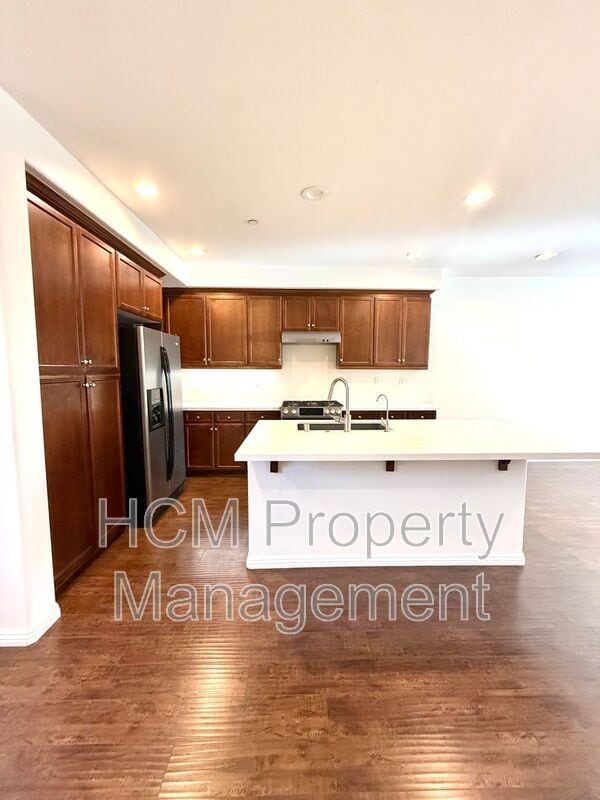 Building Photo - 55 Cienega