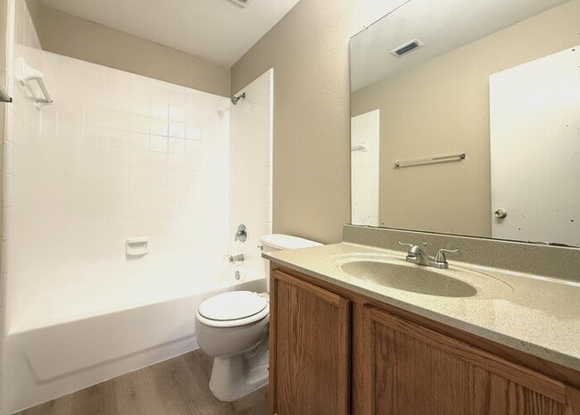 Building Photo - Coming Soon! 3 Bedroom, 2 bath open concept In Lancaster