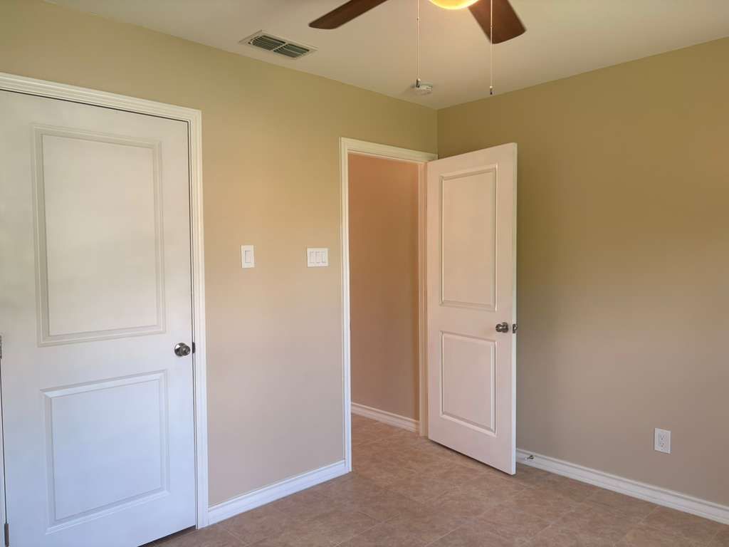Building Photo - 4018 San Agustin Ave
