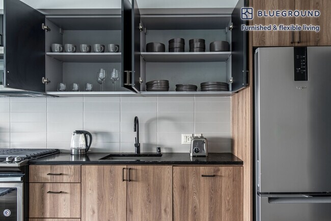 Building Photo - 434 Minna St