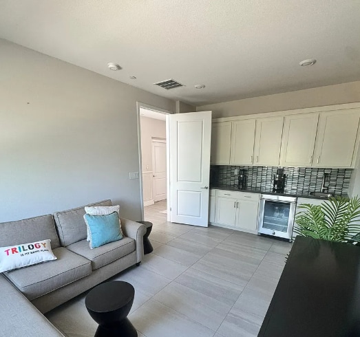 Building Photo - 10860 Basquez Ave