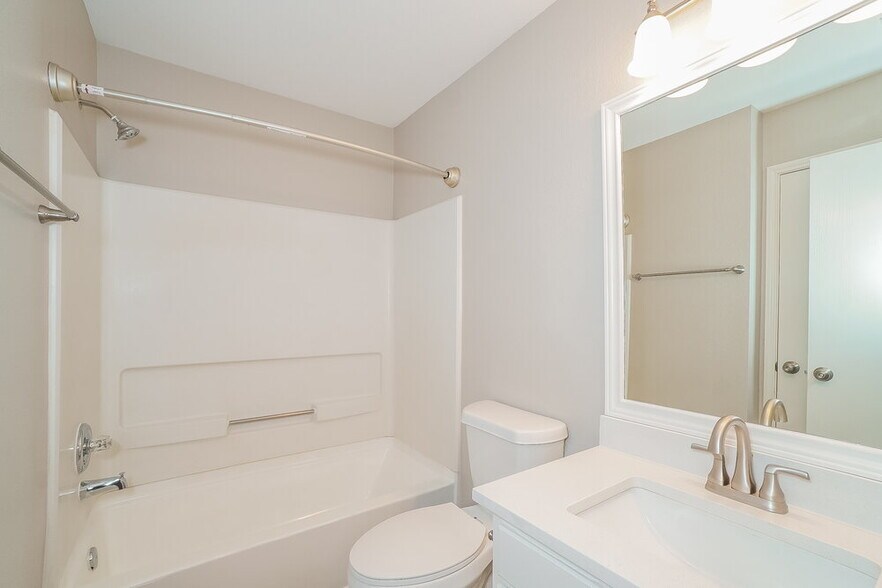 Building Photo - 18227 Misty Jade Ln