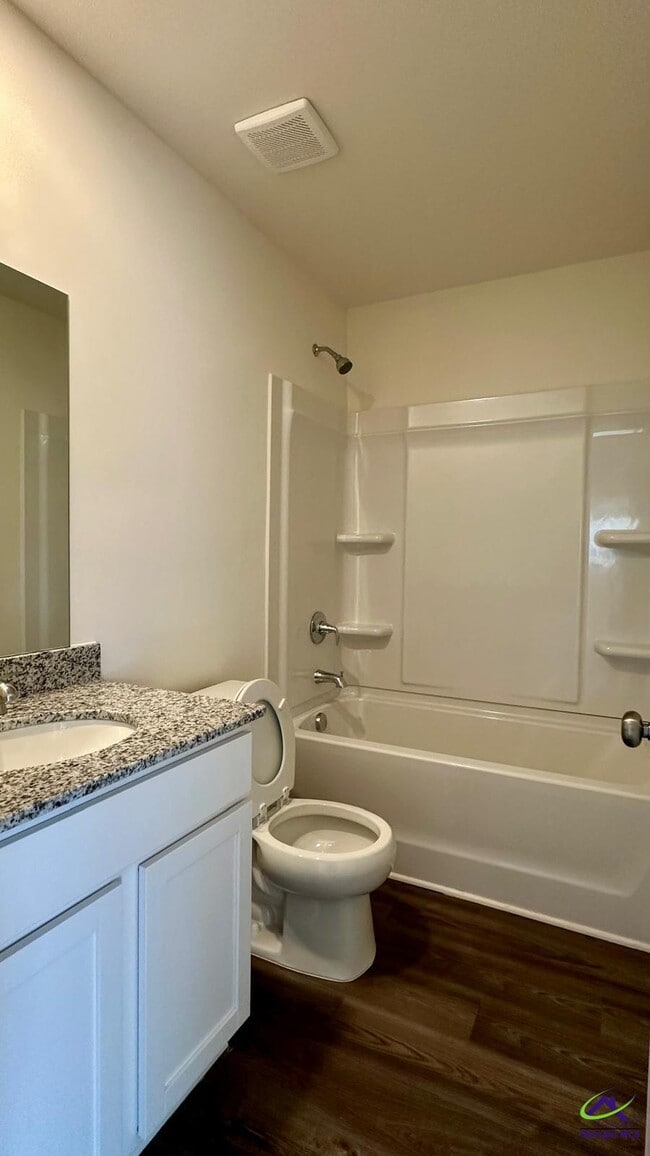 Building Photo - 520 Liberty Hall Dr