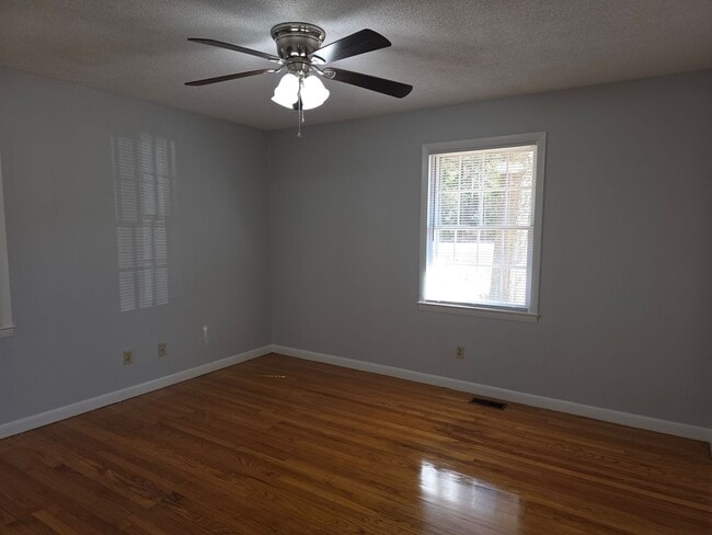 Building Photo - ORANGEBURG