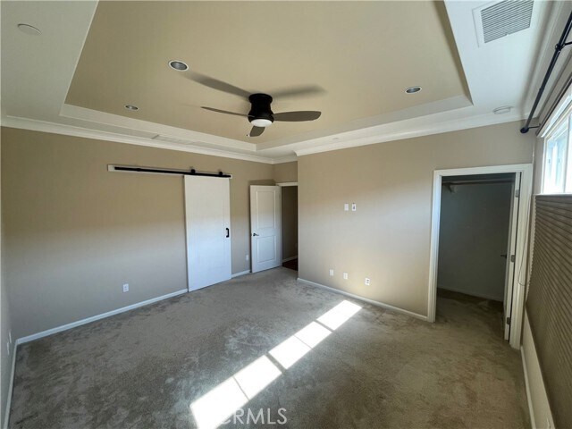 Building Photo - 276 Rodeo