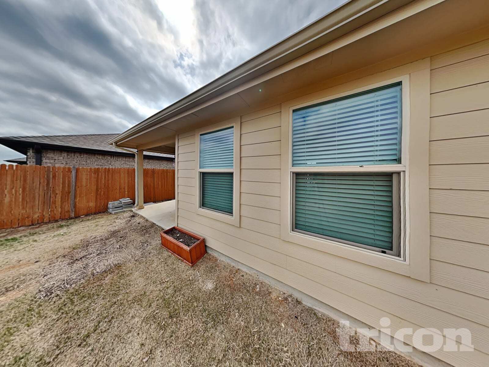 Building Photo - 324 Foxhunter St
