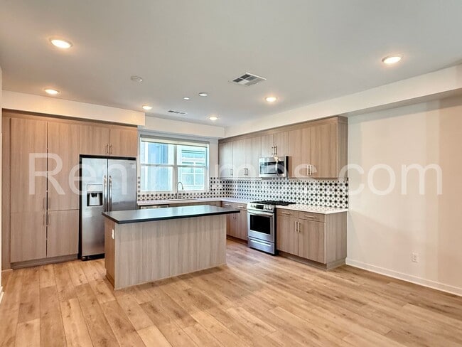 Building Photo - 10441 Harlow Cir