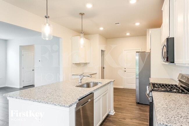 Building Photo - 408 Stonefence Dr