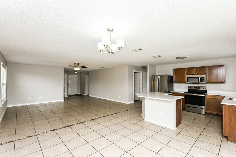 Building Photo - 10769 Braemoor Dr
