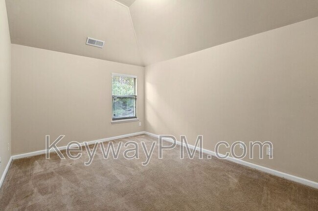 Building Photo - 1023 Iris Glen Dr